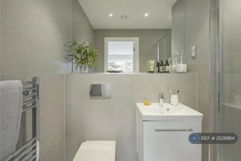 En-Suite (Master)