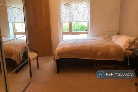 Master Bedroom With En-Suite