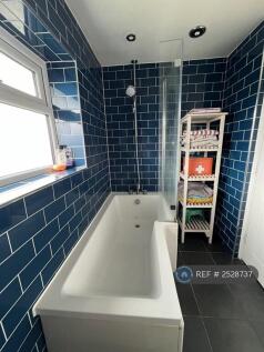 Family Bathroom: Bath &amp; Shower