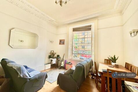 Living Dining Area 