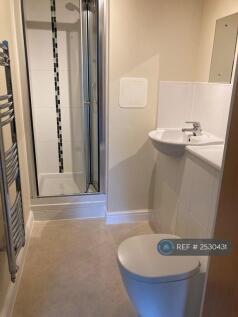 Ensuite Shower