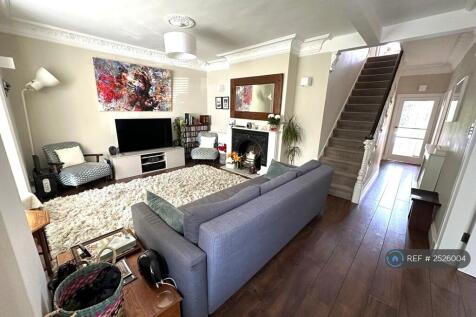 Lounge 1