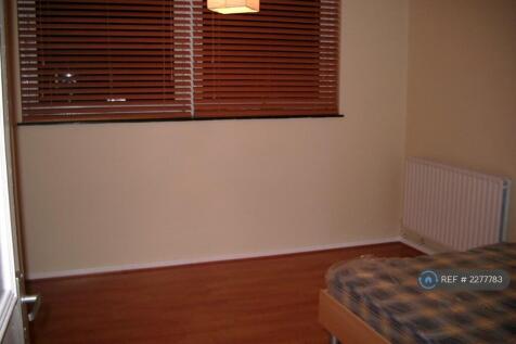 Bedroom 2 (Pic 3)