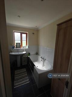 Master Bedroom Ensuite