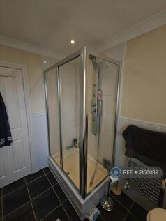 Master Bedroom Ensuite (Pic 2)