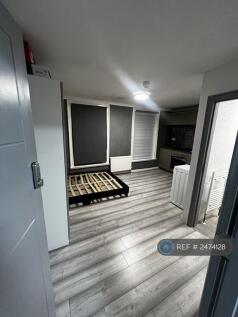 Studio Room 