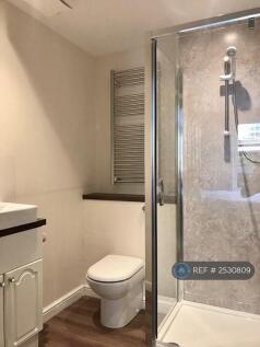 En Suite Shower Room
