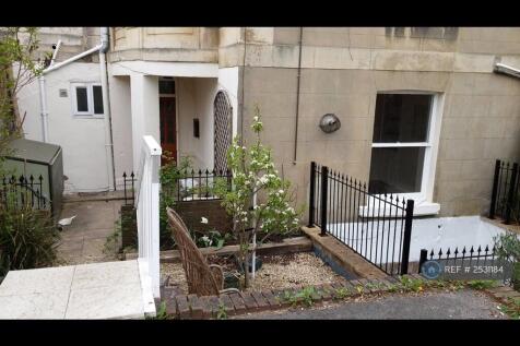 Front Garden And Courtyard Areas