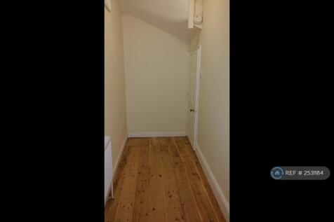 Spacious Hallway