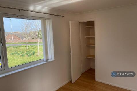 Bedroom &amp; Cupboard