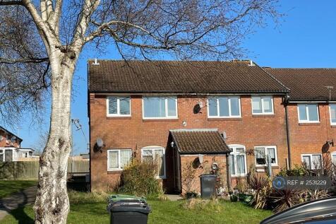 End First Floor Flat