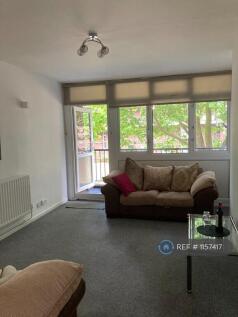 Lounge 1