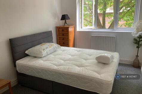 Bedroom B3