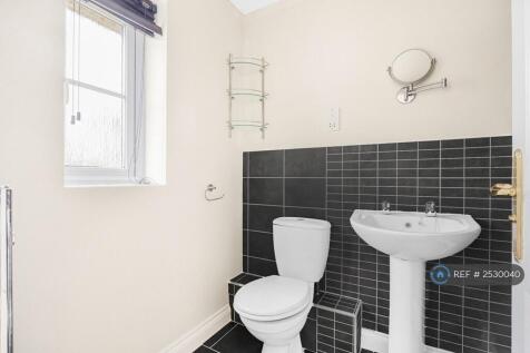 Attached Bathroom (Upper Floor)