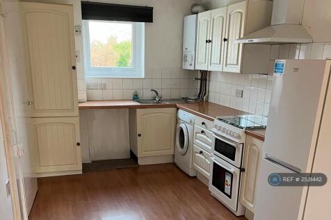 Open Plan Kitchen Living Area