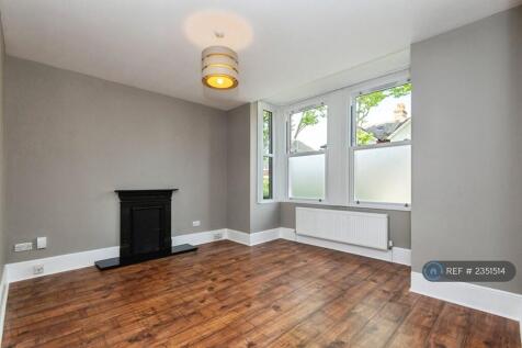 Bedroom 3 / Reception 2