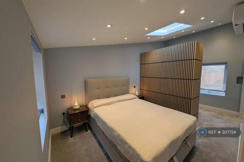 Main Bedroom. Wardrobe Dividing To Dressing Area.