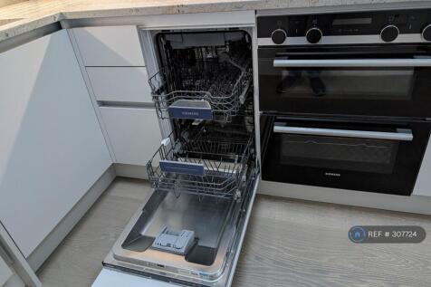 Built In Slimline Dishwasher