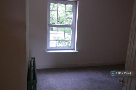 Front Bedroom 