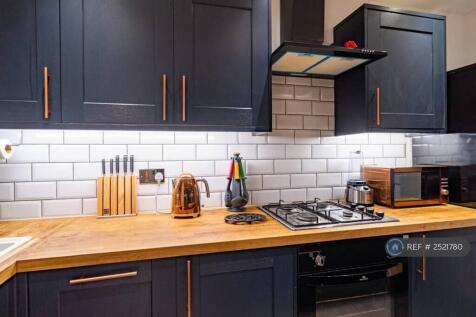 Kitchen And Lounge