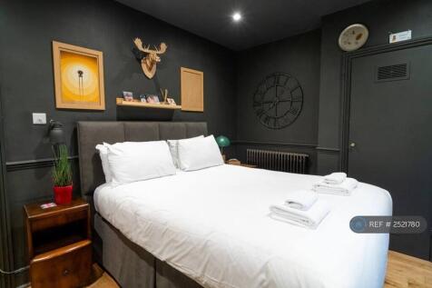 Front Bedroom