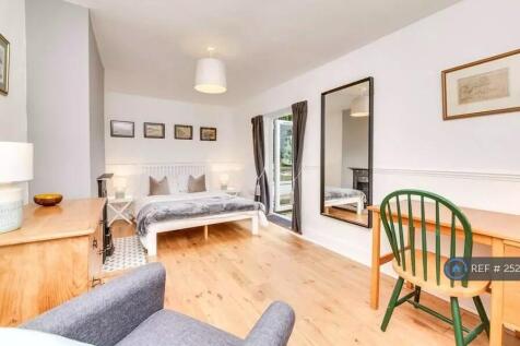 Back Bedroom