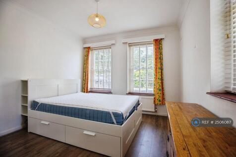 Double Bedroom No. 1