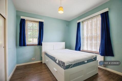 Double Bedroom No. 2