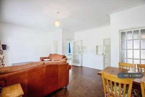 Living Area 2