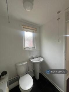 Toilet &amp; Bathroom