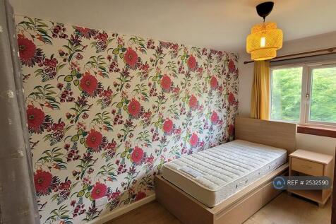 12_second Bedroom