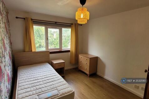 13_second Bedroom