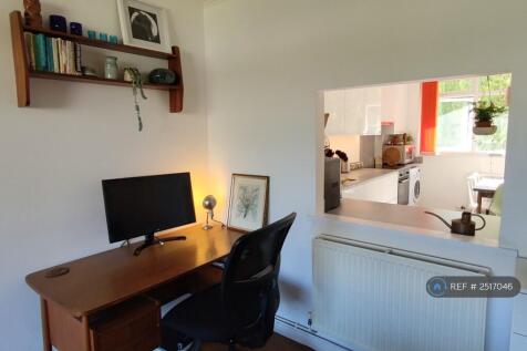 Space For Home-Working (Living Room)