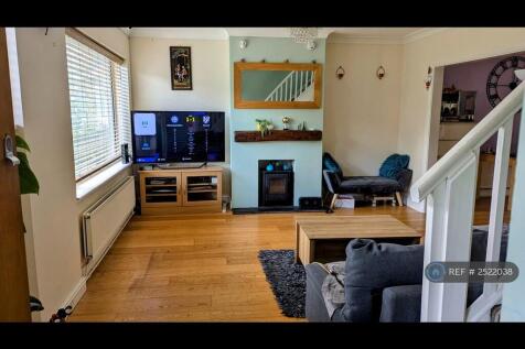 Lounge Pic 2