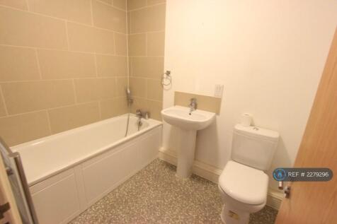 Guest Bath And Toilet