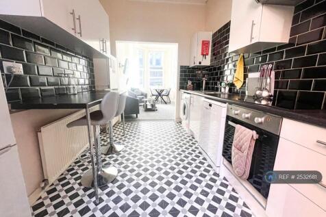 Communal Fully Stocked Kitchen