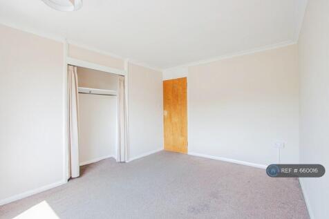Bedroom 2 #12