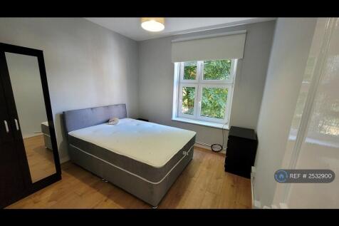 Double Bedroom 2