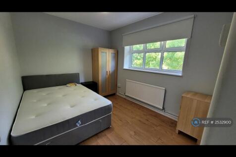 Double Bedroom 3