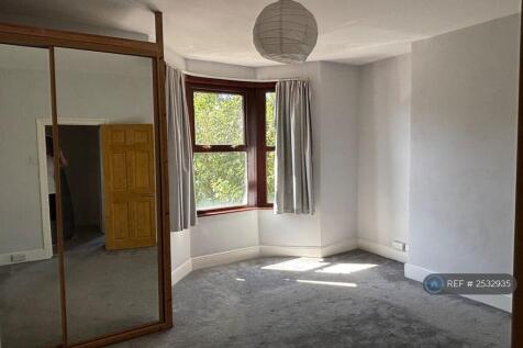 Bedroom 1 - Photo a