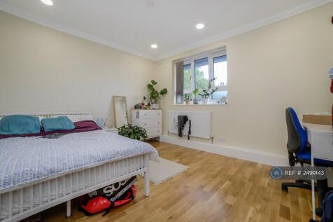 Bed &amp; Mattress Provided