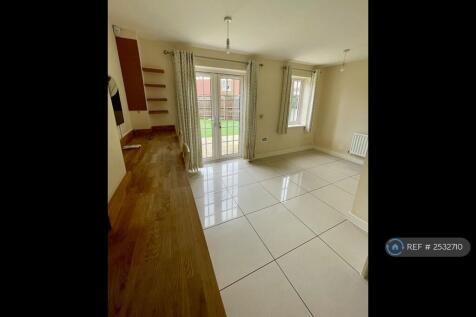 Kitchen Dining Area