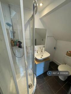 Ensuite Shower