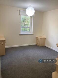 Master Bedroom With Fitted Wardrobes