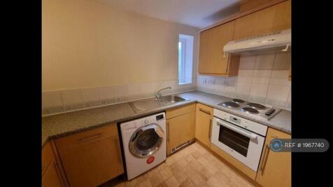 Kitchen Recently Upgraded With Induction Hob