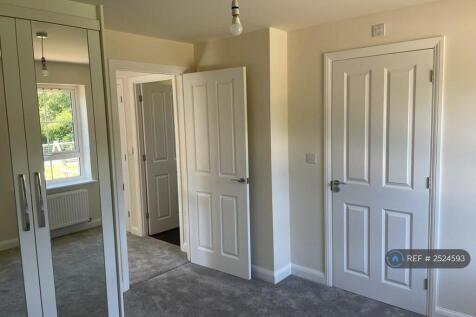 Master Bedroom 3 - View Of Ensuite And Hall Way