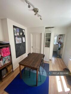 Dining /Lounge