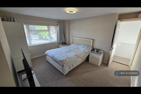 Spacious Master Bedrooms