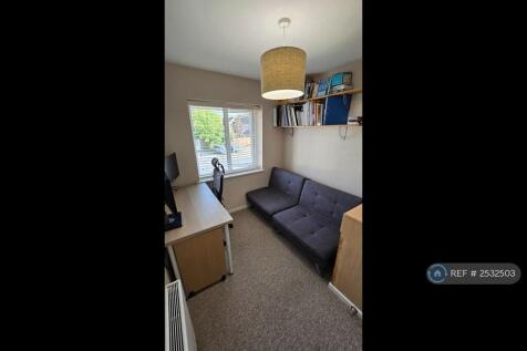 Single Bedroom / Visitor Room