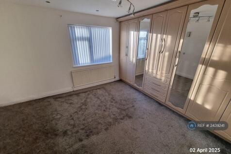 Double Bedroom 1